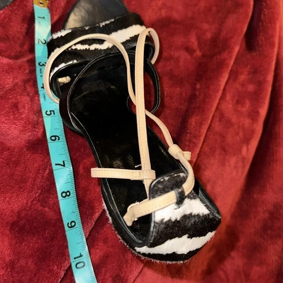 Gucci Pony hair printed stilettos  heels sandals Sz 10 - Picture 10 of 17